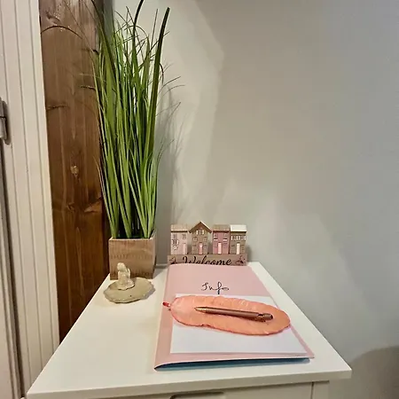 Crystalhome Apartman